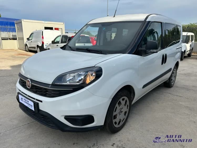 Fiat Doblò 3ª serie 2019 usato — Autocannito, Altamura (BA)