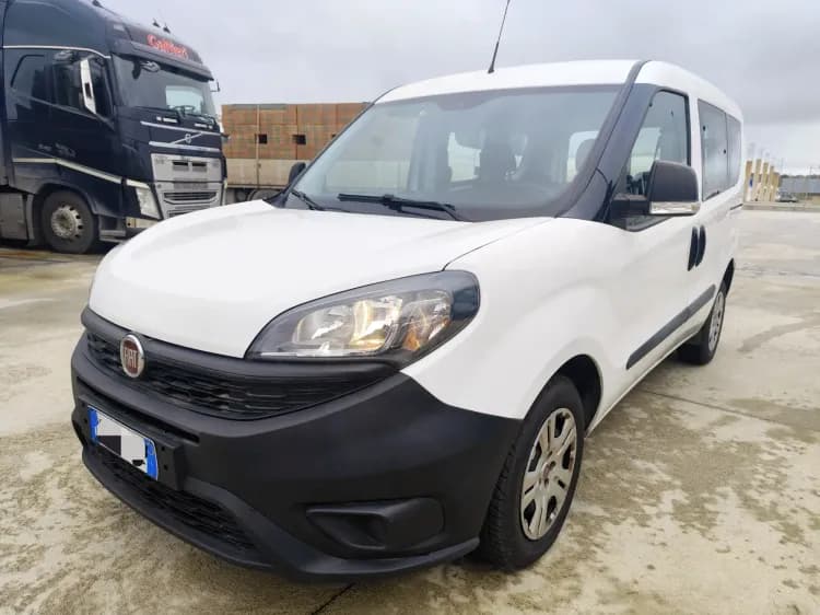 50-fiat-dobl-01.webp